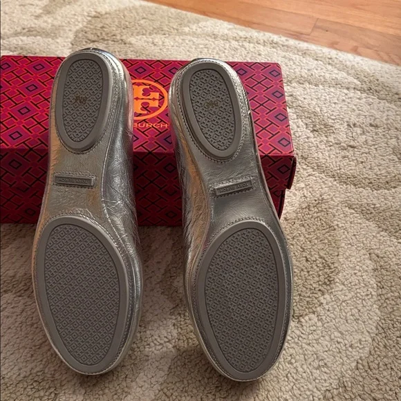 Tory Burch Minnie - Picture 5 of 12
